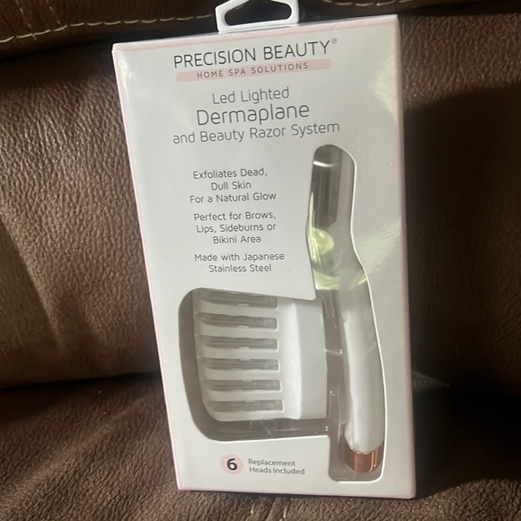 Precision Beauty | Skincare | Led Lighted Dermaplane And Razor System ...